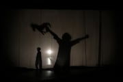 岡山芸術創造劇場 ハレノワ 開館事業 こけら落とし公演「メデア」より。(撮影:飯島隆)