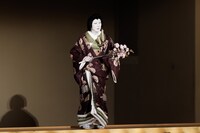 令和5年9月歌舞伎公演「『妹背山婦女庭訓』＜第一部＞」三幕目「吉野川の場」より。（提供：国立劇場、撮影：田口真佐美）