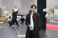 「『チェンソーマン』ザ・ステージ」稽古場の様子。（撮影：大塚浩史）