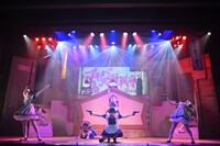 舞台「アキバ冥途戦争 ～浪速喰い倒れ狂騒曲～」より。