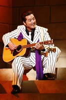明治座創業150周年記念「明治座 9月純烈公演」より。