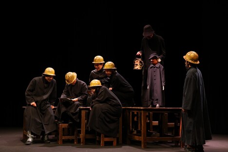 イエローヘルメッツ「夏の夜の夢」より。