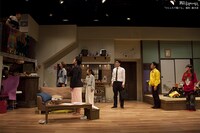 万能グローブ ガラパゴスダイナモス「ひとんちで騒ぐな」より。