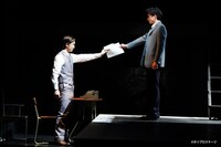 ミュージカル「スリル・ミー」より。（撮影：田中亜紀）