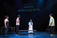 劇団東京夜光「fragment」より。（撮影：神ノ川智早）