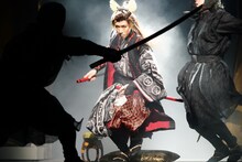 「劇団☆新感線43周年興行・秋公演 いのうえ歌舞伎『天號星』」より。（撮影：田中亜紀）