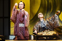 「劇団☆新感線43周年興行・秋公演 いのうえ歌舞伎『天號星』」より。（撮影：田中亜紀）