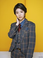 一岡伶奈のビジュアル。