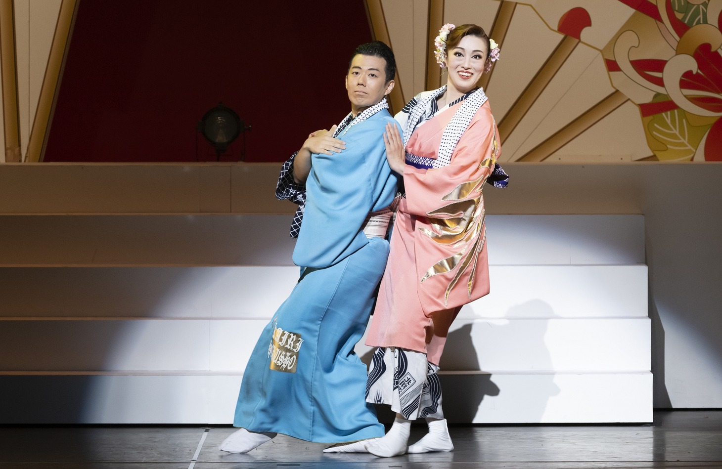 北翔海莉 芸能生活25周年記念公演「THE 北翔まつり」より。（撮影：桂秀也）