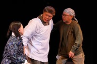 西瓜糖 第10回公演「いちご」より。（撮影：横田敦史）