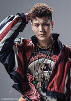 HILOMUのビジュアル。