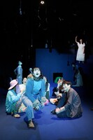 劇作家女子会。feat.noo クレバス2020「It's not a bad thing that people around the world fall into a crevasse.」より。（撮影：松本和幸）