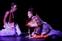 ミュージカル「天翔ける風に」より。（撮影：藤井光永）