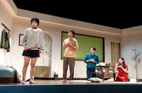 兵庫県立ピッコロ劇団 第77回公演「スターマン」より。（撮影：森口ミツル）