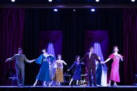 ブロードウェイ・ミュージカル「ロジャース / ハート」より。（撮影：岡千里）