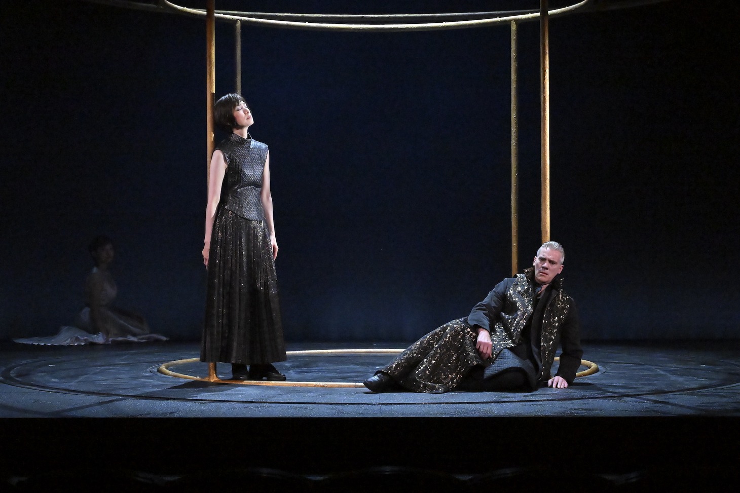 「レイディマクベス」より。（撮影：阿部章仁）