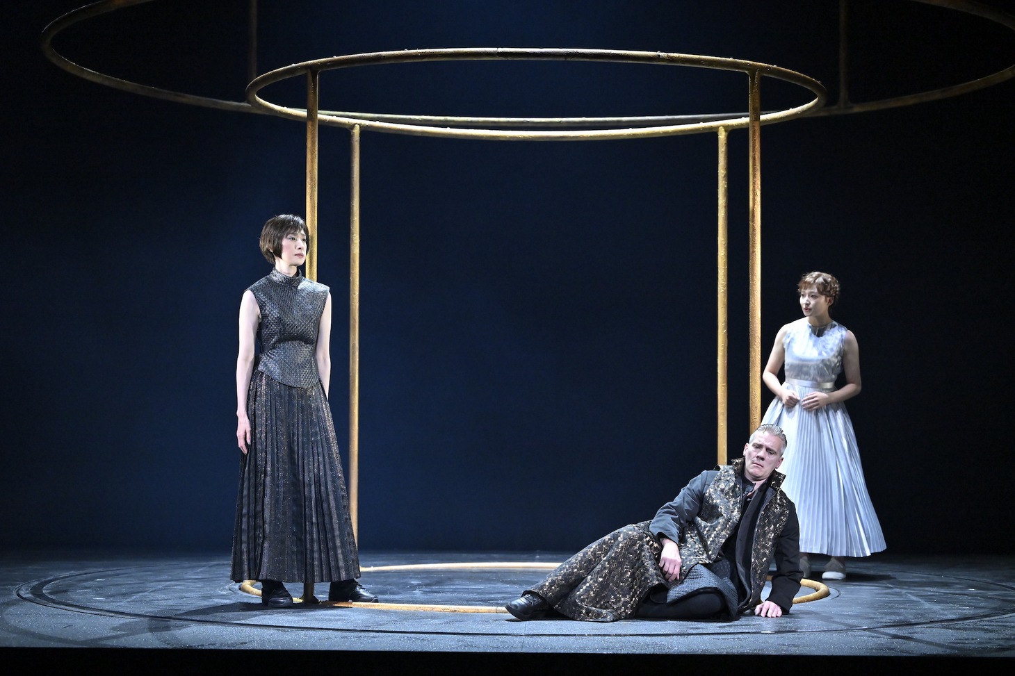 「レイディマクベス」より。（撮影：阿部章仁）