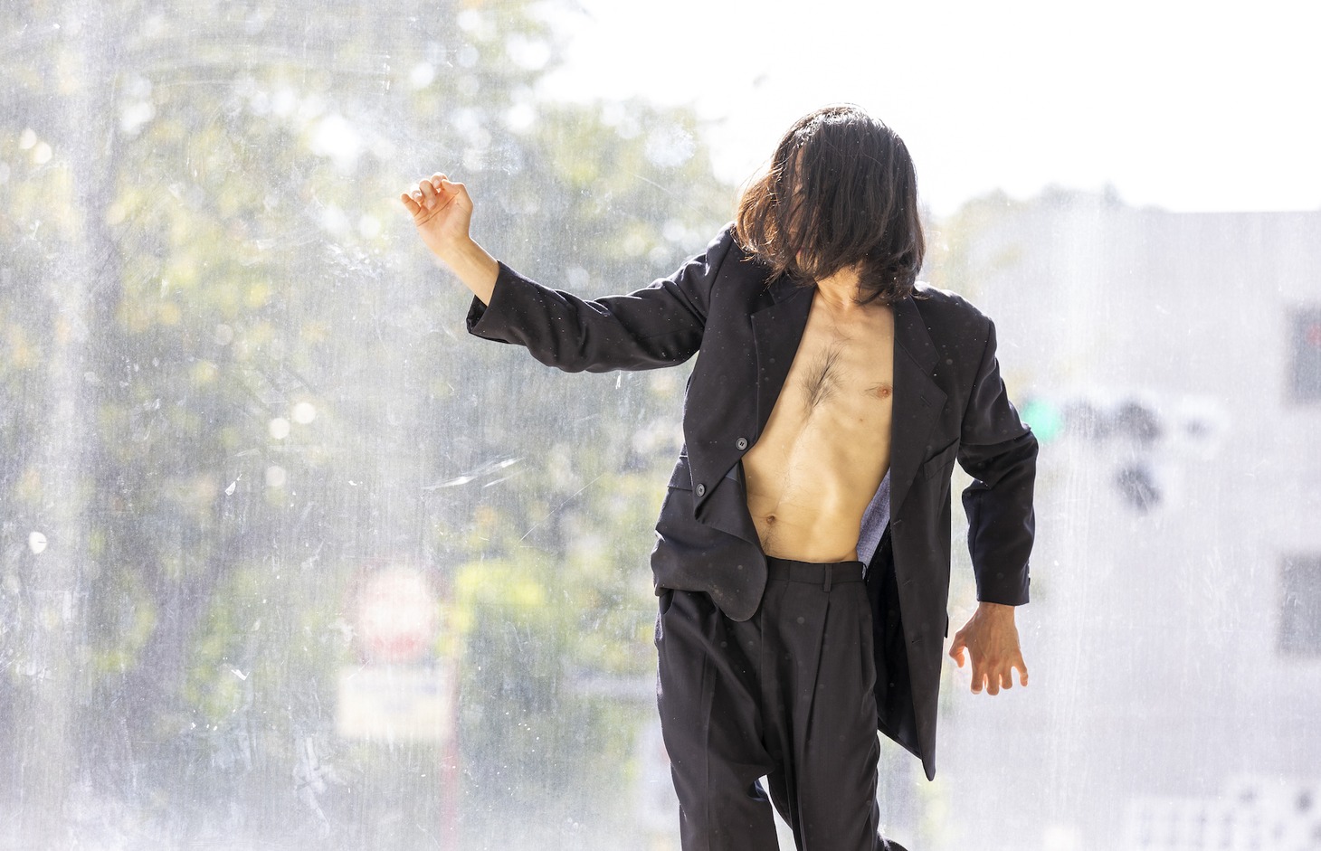 岩渕貞太「リバーズ・エッジ」より。（OHOTO:MILLA）