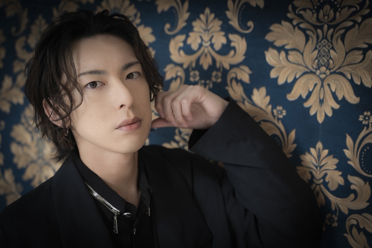 北園涼が初ベストアルバム発売を記念して特番をライブ配信、リクエストに応える企画も