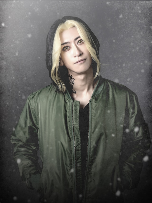 赤澤燈扮する羽宮一虎。