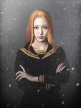 飯窪春菜扮する柴柚葉。