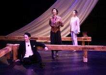 トランスレーション・マターズ上演プロジェクト第2弾「エミリア・ガロッティ／折薔薇」より。（撮影：ホンダアヤノ）