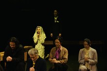 トランスレーション・マターズ上演プロジェクト第2弾「エミリア・ガロッティ／折薔薇」より。（撮影：ホンダアヤノ）