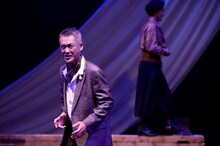 トランスレーション・マターズ上演プロジェクト第2弾「エミリア・ガロッティ／折薔薇」より。（撮影：ホンダアヤノ）