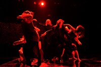 池の下「疫病流行記」より。