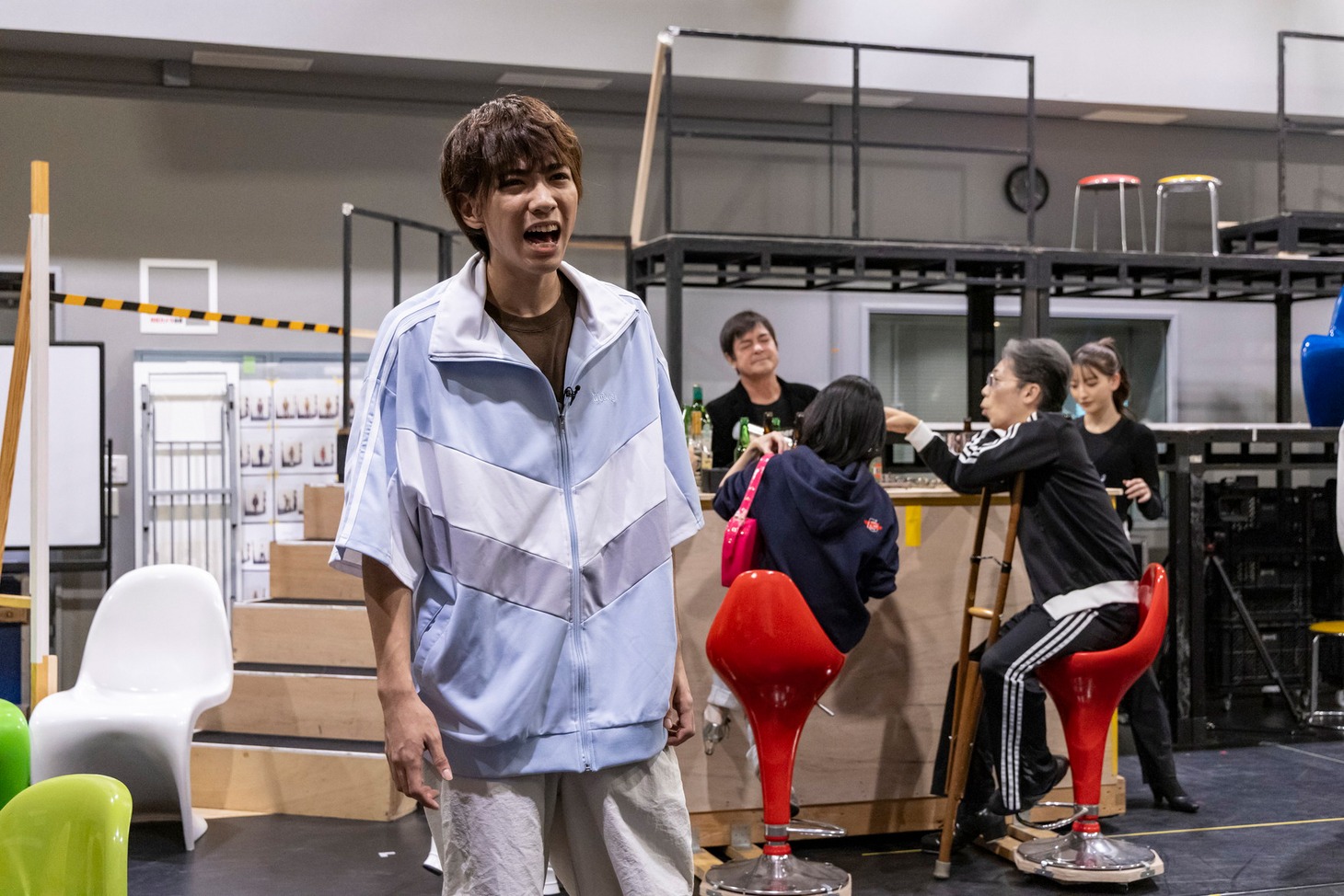 ミュージカル「スライス・オブ・サタデーナイト」オンライン公開舞台稽古より。（撮影：岡千里）