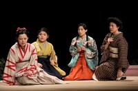 ala Collection シリーズvol.14「フートボールの時間」より。（撮影：服部貴康）