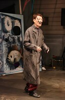 アー本公演「アーの9」より。（撮影：明田川志保）