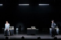 「BREAK FREE STARS」より。