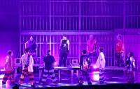 「BREAK FREE STARS」より。