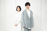 左から谷村美月、岡宮来夢。