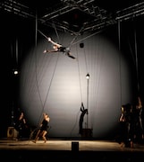 世田谷アートタウン2023関連企画 フランス×日本 現代サーカス交流プロジェクト「フィアース5」より。(撮影:大洞博靖)