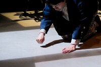 円盤に乗る派「幸福な島の夜」より。（撮影：濱田晋）