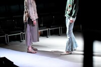 円盤に乗る派「幸福な島の夜」より。（撮影：濱田晋）