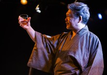 TAAC「狂人なおもて往生をとぐ」より。（撮影：引地信彦）