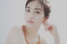 堀田茜(c)寺田茉布（LOVABLE）