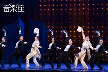 音楽座ミュージカル「シャボン玉とんだ宇宙（ソラ）までとんだ」より。（撮影：二階堂健）