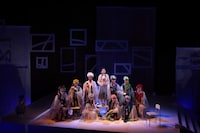 高校生と創る演劇「101年目の夏休み」より。（撮影：伊藤華織）