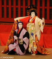 「助六由縁江戸桜」より。(c)松竹株式会社