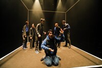 劇団壱劇屋15th year Replay03「SQUARE AREA」より。（撮影：河西沙織）