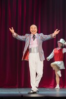 「MUSICAL SHOW『日劇前で逢いましょう～昭和みたいな恋をしよう～』」より。(c)伊藤智美／MUSICAL SHOW『日劇前で逢いましょう』2023