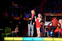 ミュージカル「スライス・オブ・サタデーナイト」より。（撮影：阿部章仁）