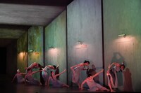 「ねじまき鳥クロニクル」より。（撮影：田中亜紀、提供：ホリプロ）