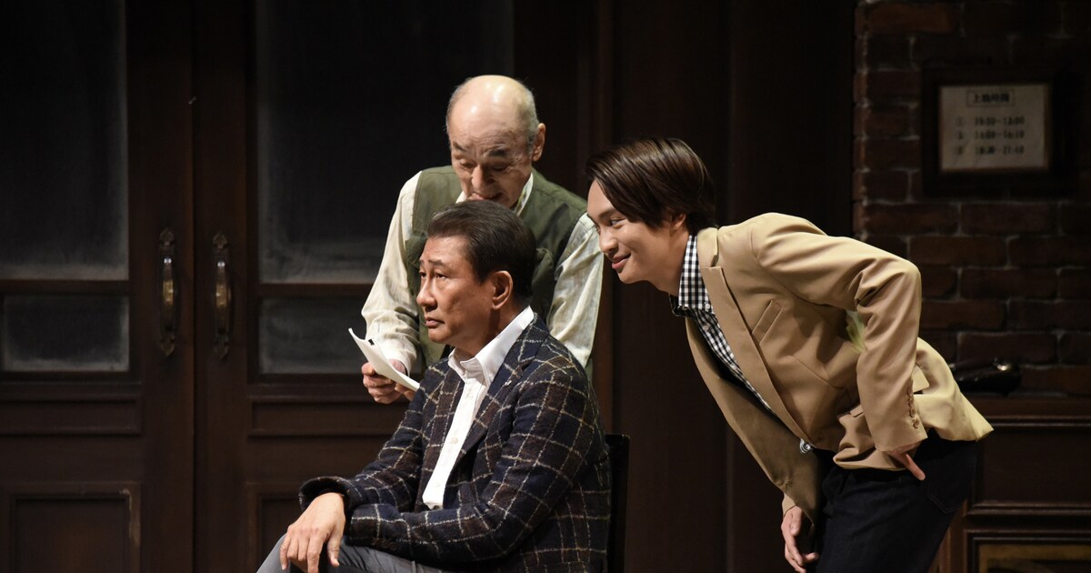 “なにわ男子の中井貴一”が藤原丈一郎と丁々発止のやり取り、「月とシネマ2023」開幕(公演 / 会見レポート / 舞台写真あり) - ステージナタリー