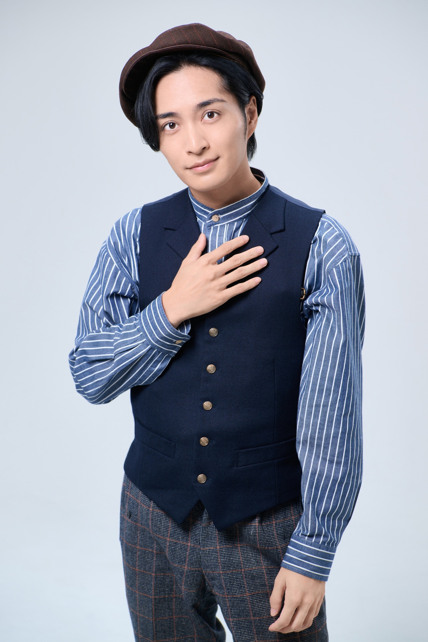 ジョバンニ役の矢田悠祐のビジュアル。