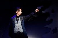 「Grave Keepers」より。（撮影：小境勝巳）